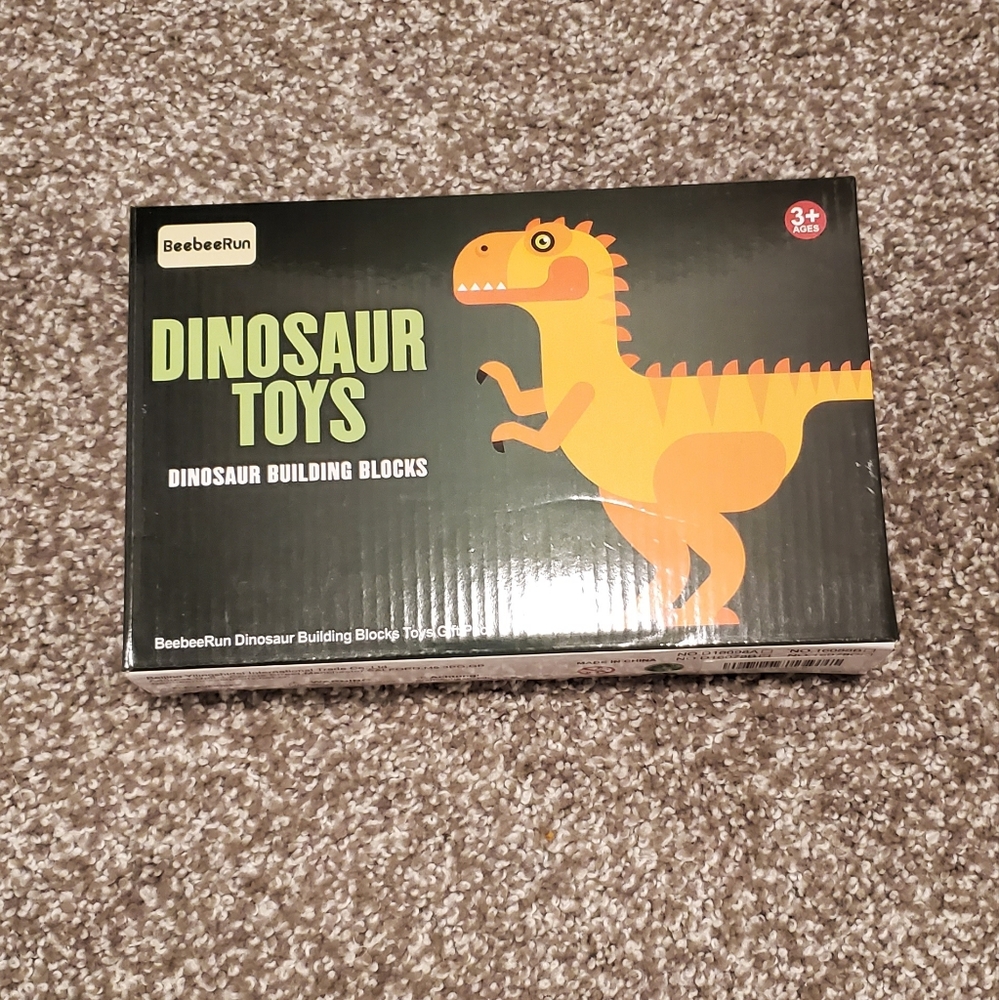 3/$30 BNIB dinosaur 🦕 🦖 toy/blocks